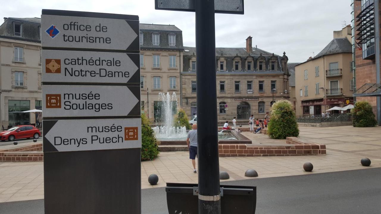 La Maison Bleue, Un Emplacement De Choix A Rodez Exterior foto